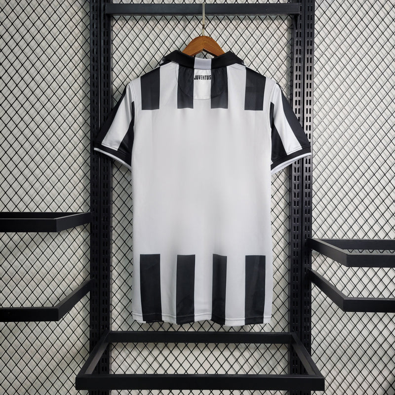 Camisa Juventus Titular 14/15 - Versão Retro