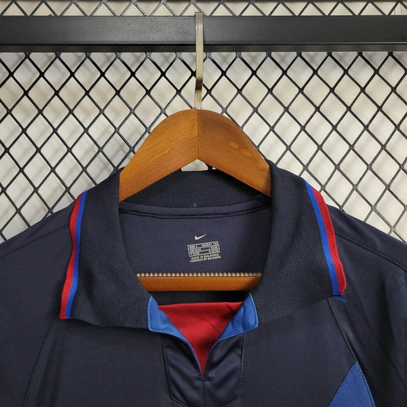 Camisa Barcelona III 02/03 - Versão Retro