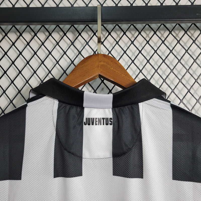 Camisa Juventus Titular 14/15 - Versão Retro