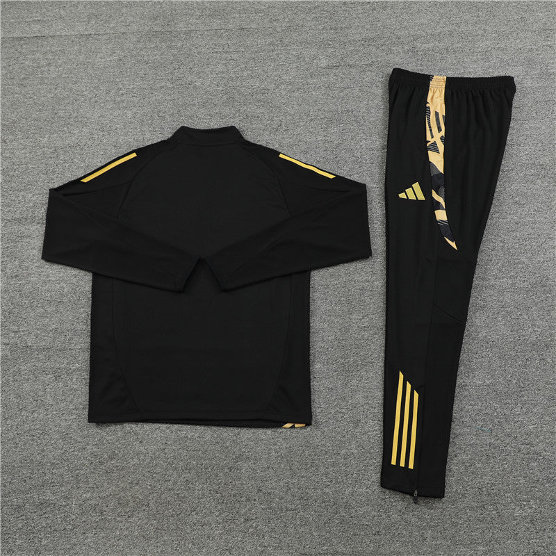 Conjunto Treino Real Madrid 24/25 - Preto e dourado
