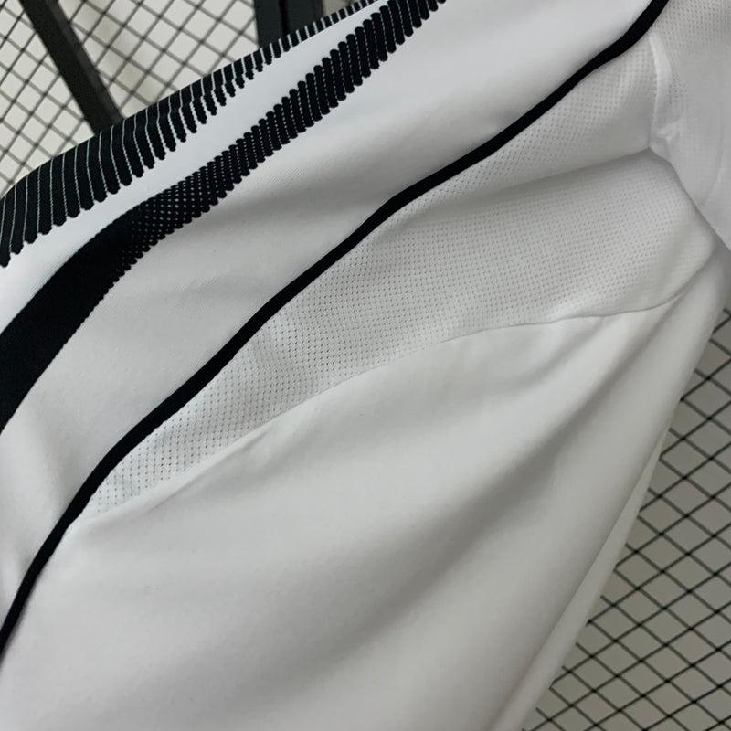 Camisa Juventus Titular 25/26 - Torcedor - Lançamento
