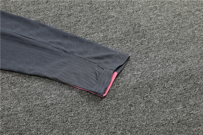 Conjunto Treino PSG 24/25 - Versão Jogador - Cinza, rosa e preto