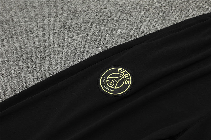 Conjunto Treino PSG 24/25 - Versão Jogador - Amarelo e preto