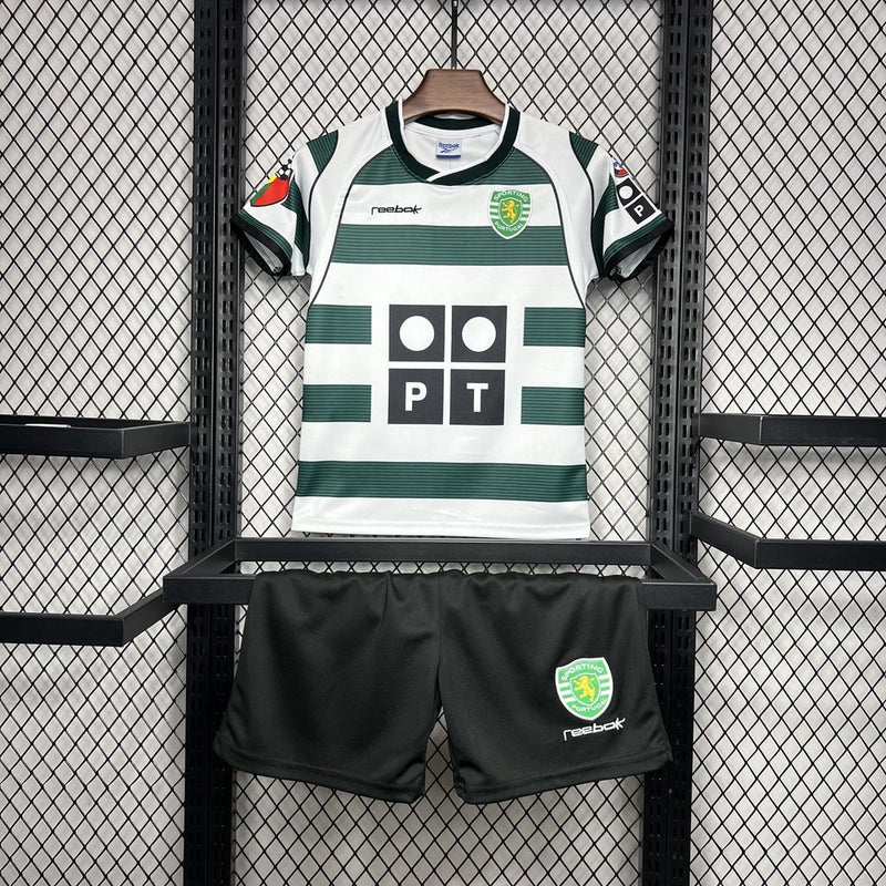 Kit Infantil Retro Sporting CP 2001/03 - Cristiano Ronaldo