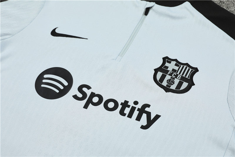 Conjunto Treino Barcelona 24/25 - Versão Jogador - Cinza e preto