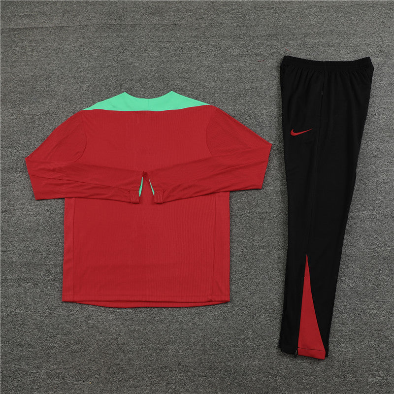 Conjunto Treino Portugal 24/25 - Versão Jogador - Vermelho e preto